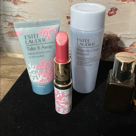 Estee Lauder Skincare Collection. New never used. - Picture 4 of 11